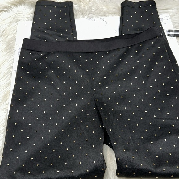 New Directions Black Leggings with Gold Dots size medium new with tags - Picture 4 of 5